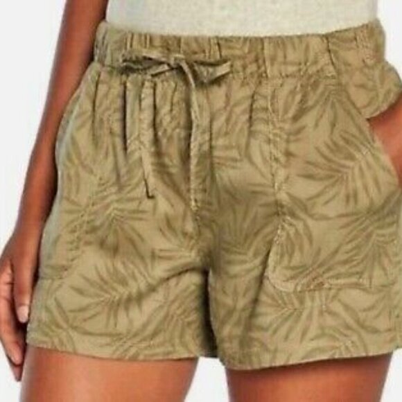 NWT GAP Women's Lyocell Drawstring Pull-On Tencel Shorts Olive Jungle Vines Sm - Picture 1 of 6